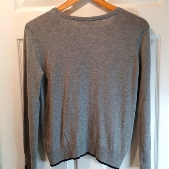 Philosphy Sweater - Picture 9 of 9